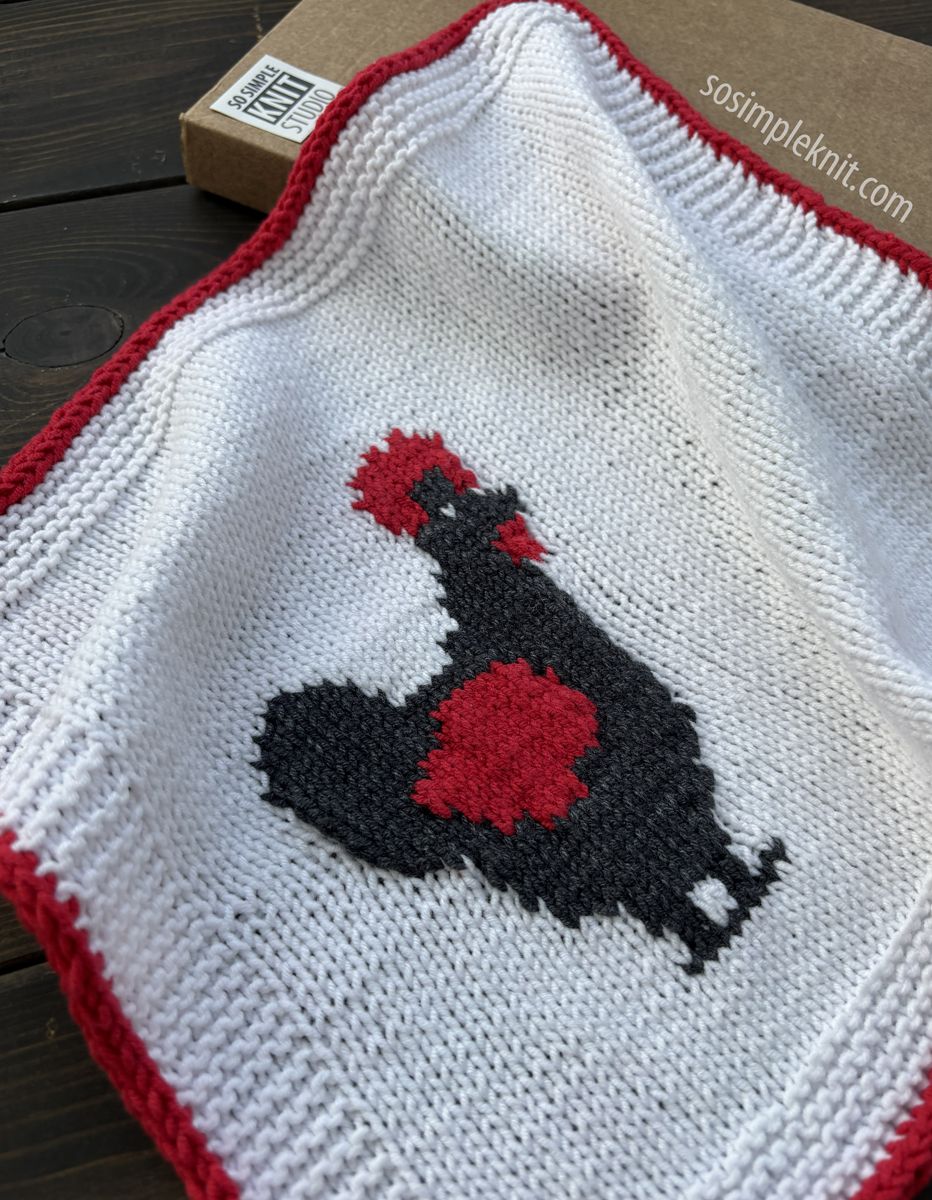 easter chicken knitted towel closer