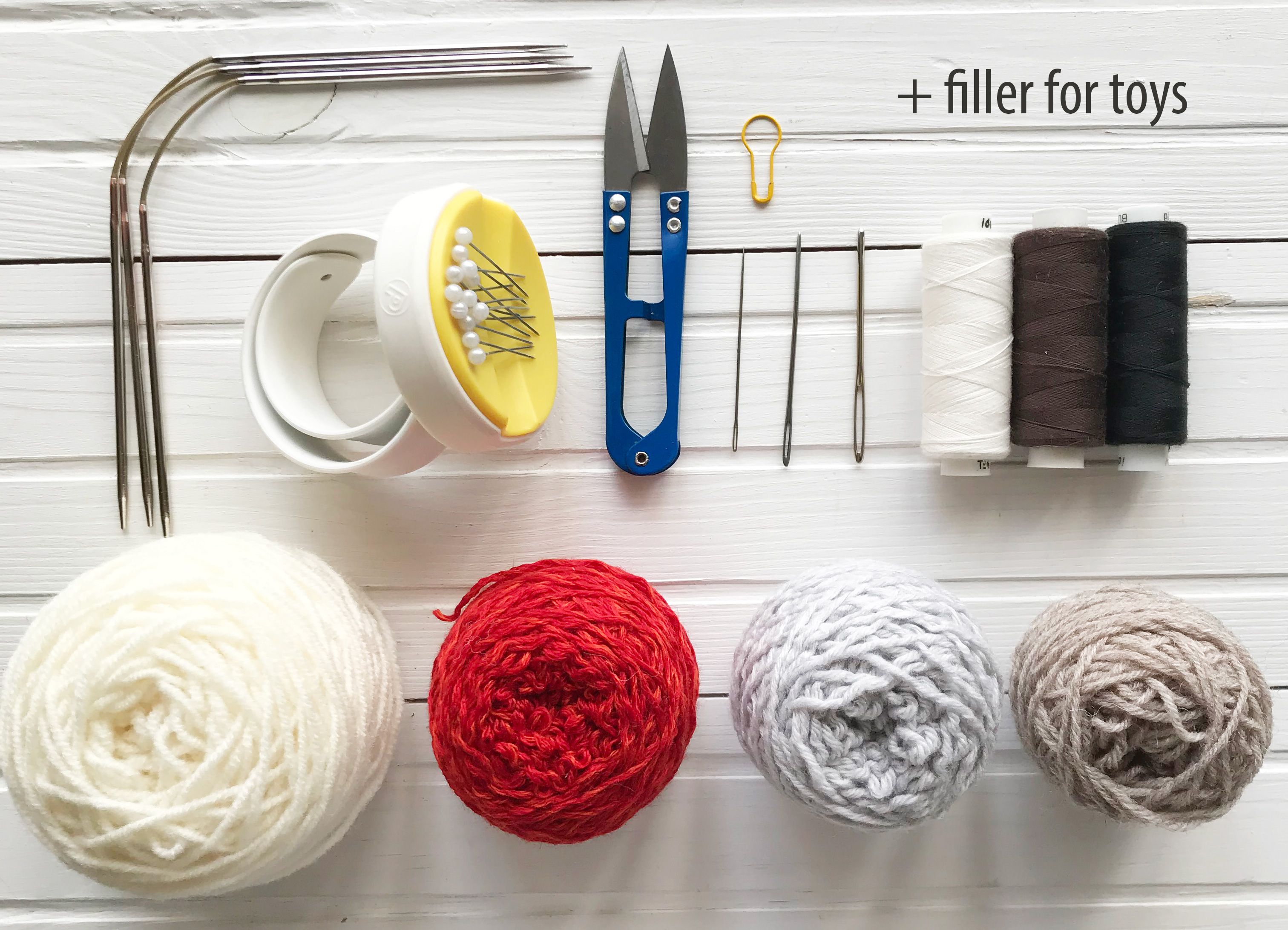 Christmas Deer Knitting Pattern: Reindeer Toy