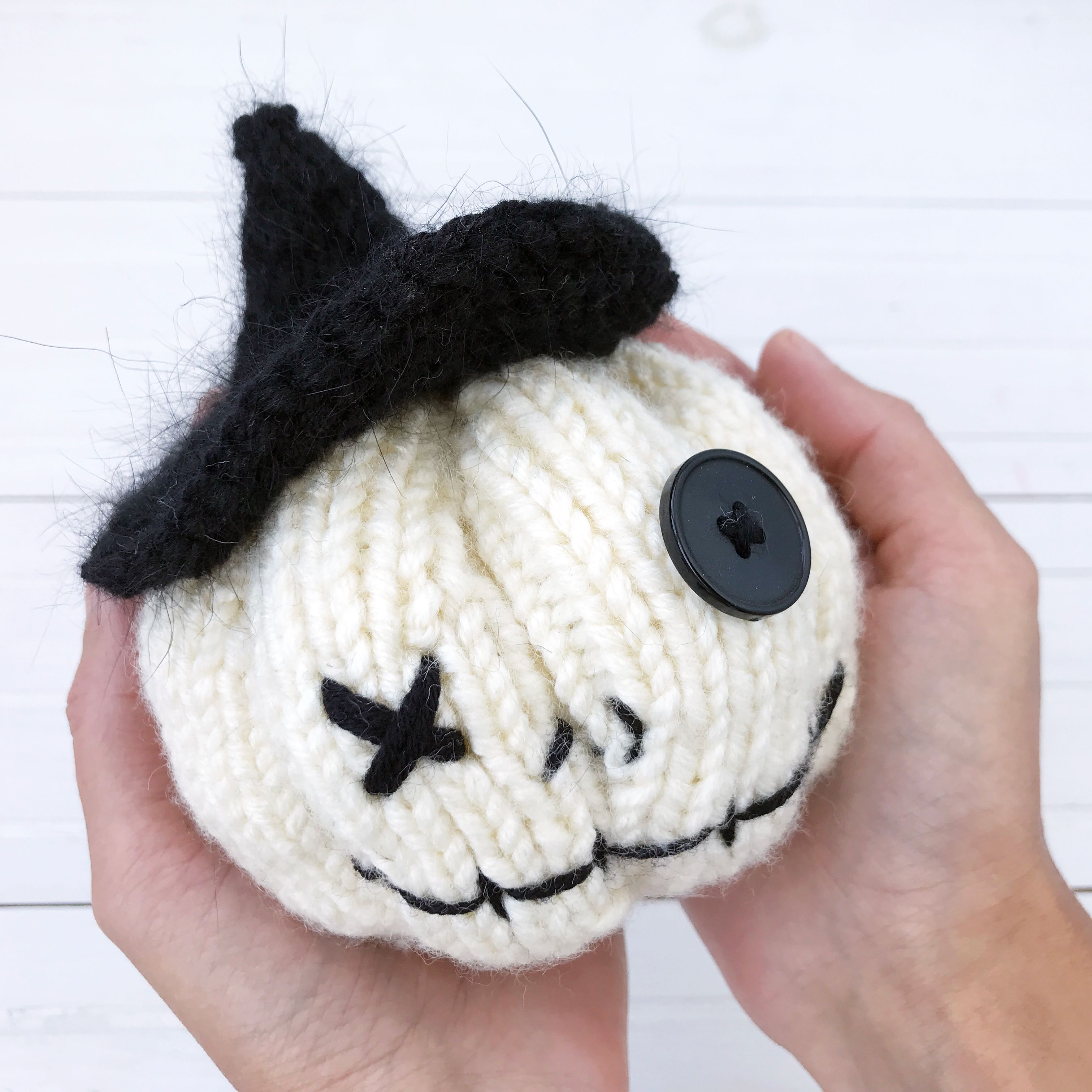 Halloween Pumpkin Knitting Pattern
